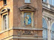 A história do mosaico de Maria, Mater Ecclesiae, na praça de São Pedro