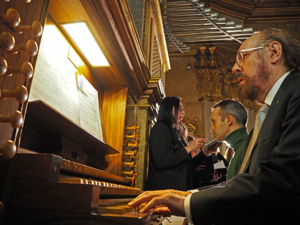 La Misa estrenada este martes es fruto en buena parte de la admiración y afecto de Miguel del Barco hacia san Josemaría.