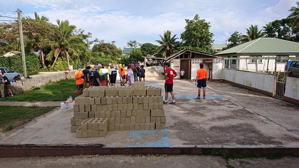 Warrane students rebuild Longolongo hall and chapel - Opus Dei