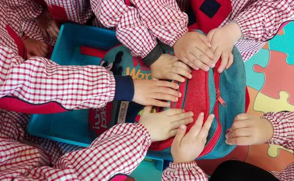 2.000 “mochilas solidarias” para niños de Cabo Verde
