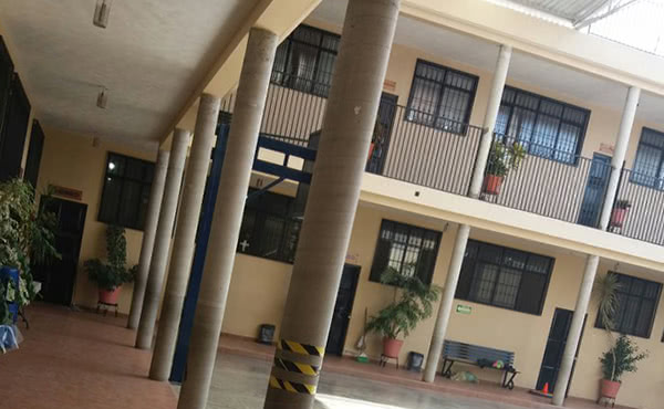 La gente de aquí quiere muchísimo a Guadalupe, algunos la recuerdan como una persona muy sonriente, siempre preocupada por la gente de la zona.