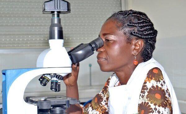 Premio Harambee: “Lottare perché le donne africane abbiano maggiore accesso all'università"