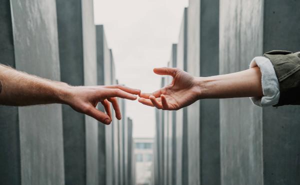 Commentary on the Gospel: Love Your Enemies