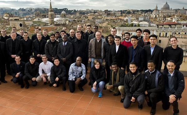 Sacerdotes para todas las naciones