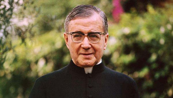 Festliche Messe zu Ehren des heilige Josefmaria Escrivá