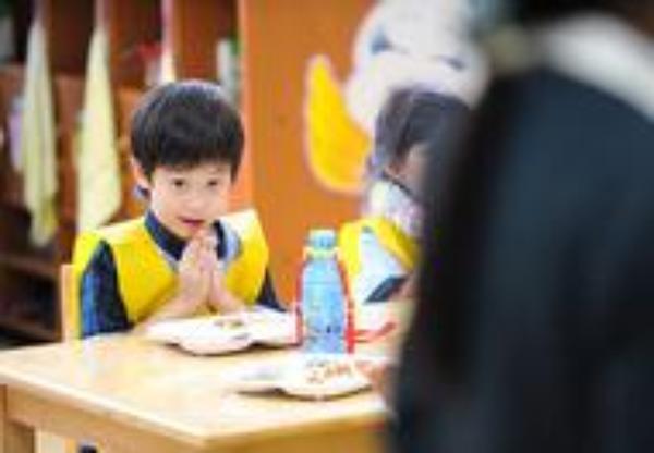 Predajanje vere otrokom (1)